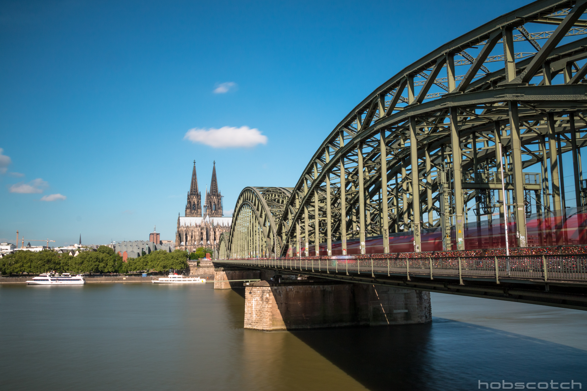 Köln: Der Dom mit einem 1.000er ND-Filter