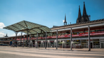 Köln: Der Dom mit einem 1.000er ND-Filter