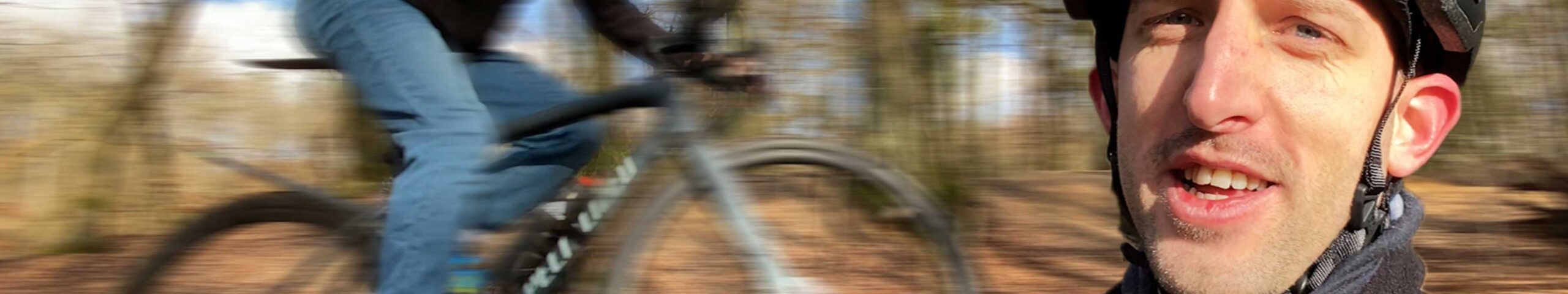 Mit dem Gravel Bike auf der Crossbahn