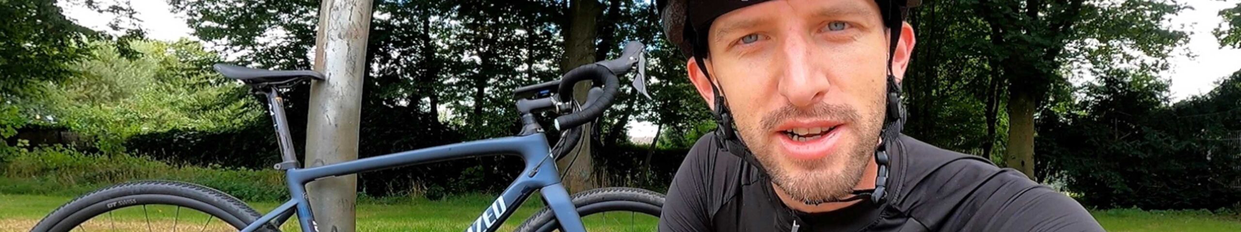 Gravel Bike Tour durch den Regen und quatschen über Bikepacking & Grouprides