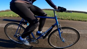 35 km Rennrad Tour durch den Kölner Norden | ROAARSOME Shorties